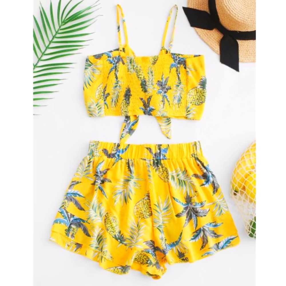 Yellow Pineapple 2 Piece Short Set - Picture 2 of 3